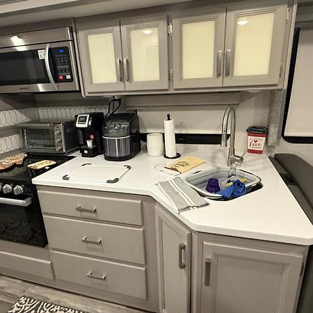 Private Cozy R/V , For Your Enjoyment Tamiami Exteriér fotografie